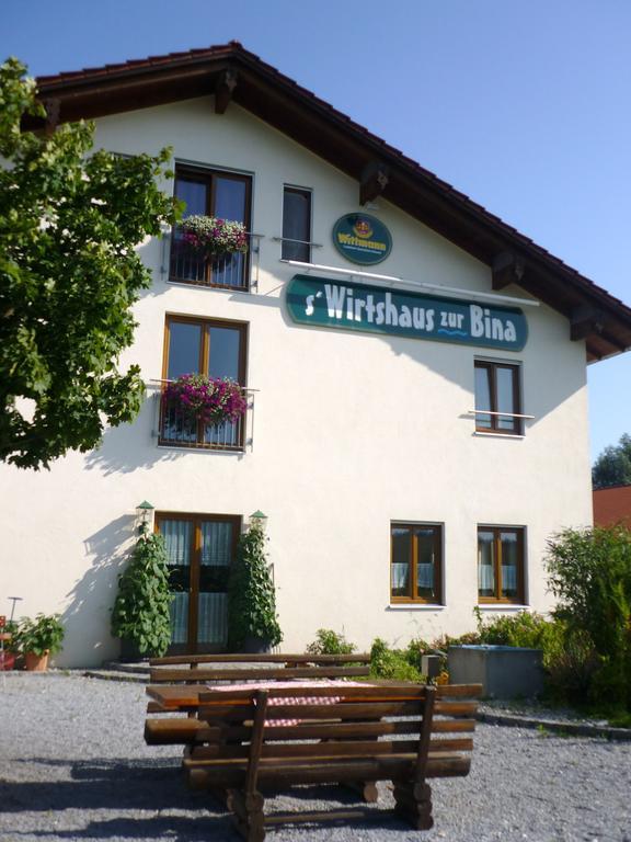 Wirtshaus Zur Bina Vilsbiburg Exterior foto